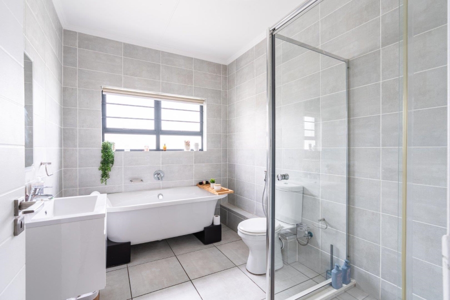 3 Bedroom Property for Sale in Richwood Western Cape